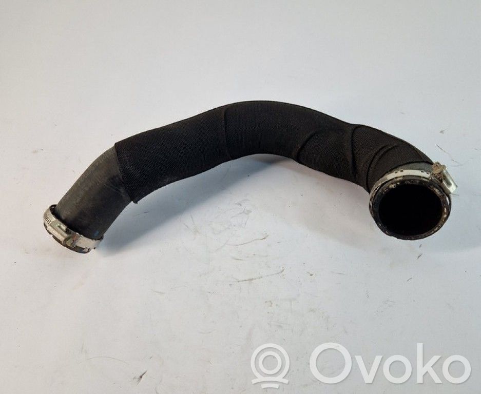 Audi A4 S4 B8 8K Furtun/conductă intercooler 