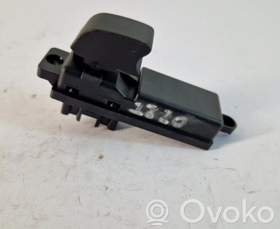 Mazda 2 Electric window control switch 
