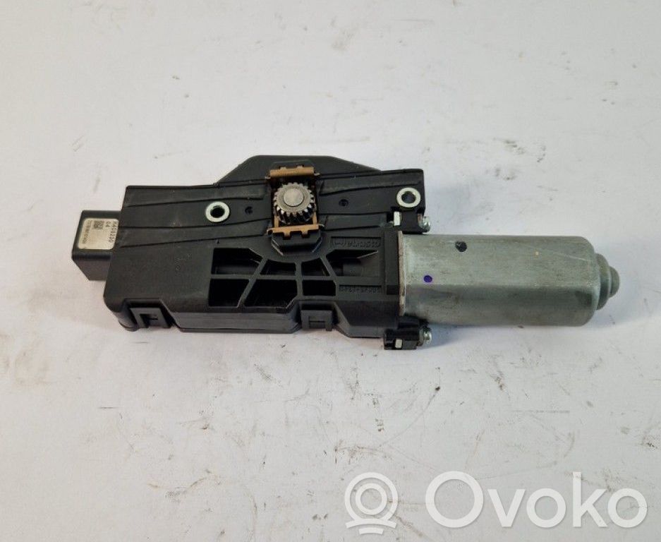 Nissan X-Trail T32 Motor/actuator trapă 
