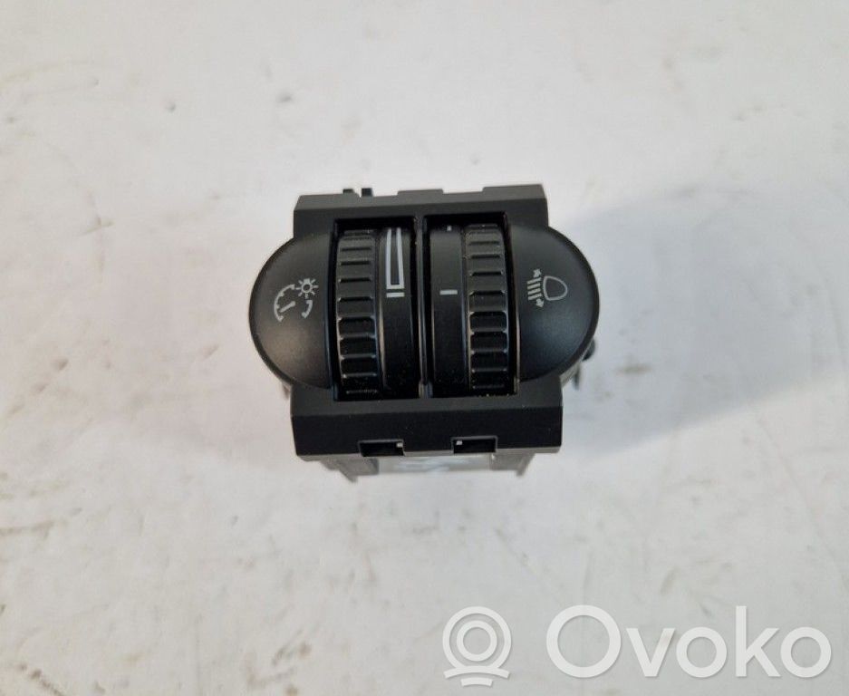 Volkswagen Eos Headlight level height control switch 