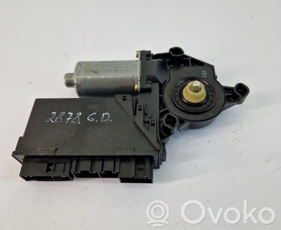 Audi A4 S4 B6 8E 8H Motor macara geam ușă spate 