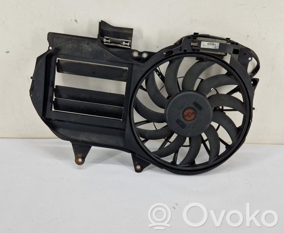 Audi A4 S4 B6 8E 8H Lüfterzarge 
