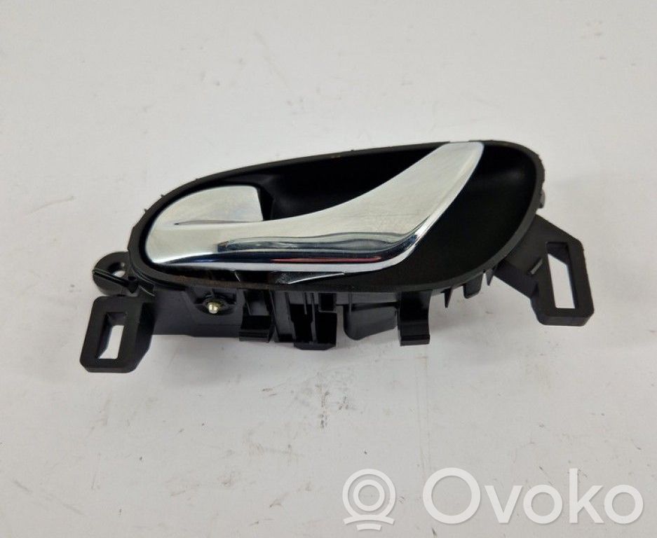 Manecilla interna puerta delantera   806714EA0A,806714EA0A,806714EA0A