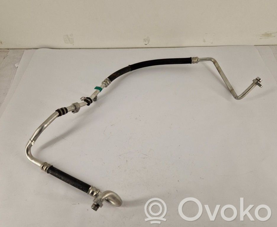 Renault Captur Ilmastointilaitteen putki (A/C) 