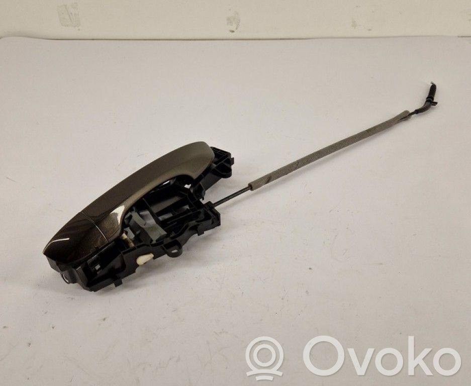 Volkswagen PASSAT B8 Manecilla externa puerta trasera 