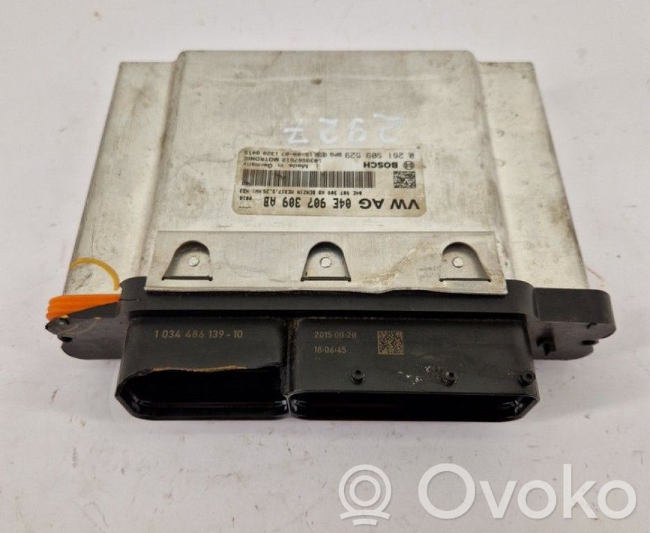 Volkswagen PASSAT B8 Engine control unit/module 