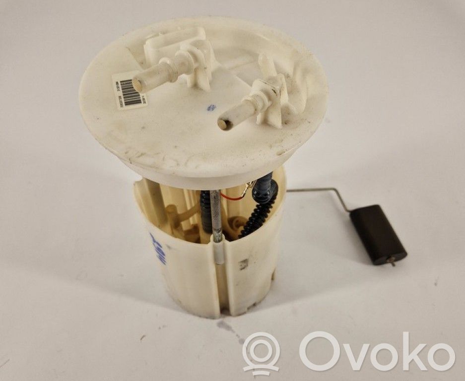 Volvo V40 Bomba interna de combustible 