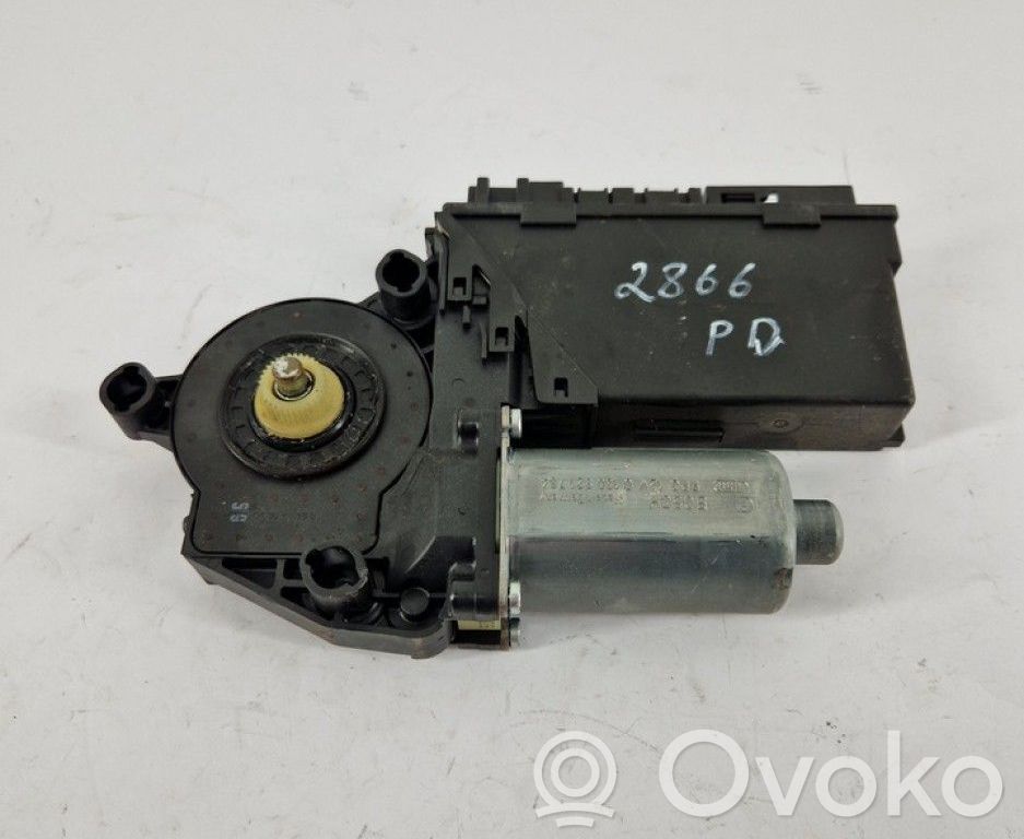Audi A4 S4 B6 8E 8H Motor macara geam ușă față 
