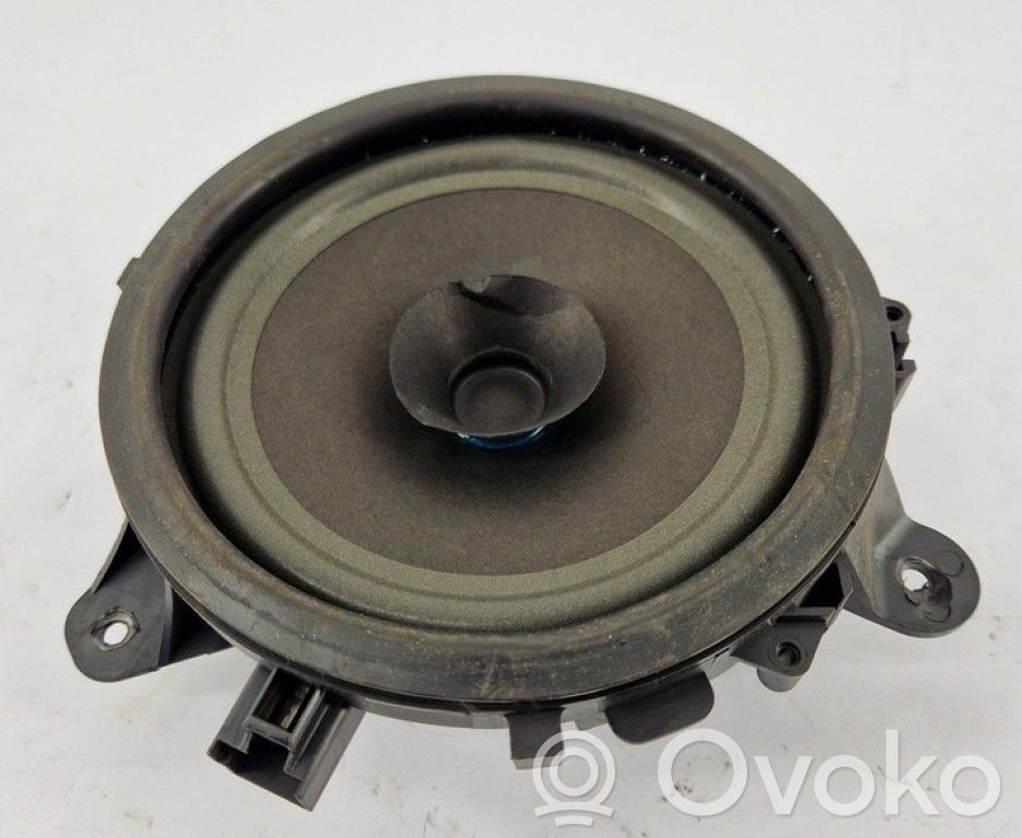 Altavoz de la puerta delantera   30679499,30679499,30679499
