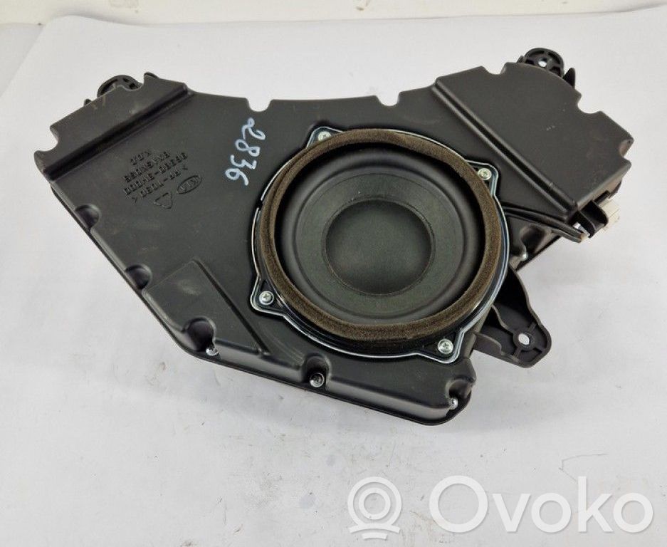 KIA Sportage Subwoofer