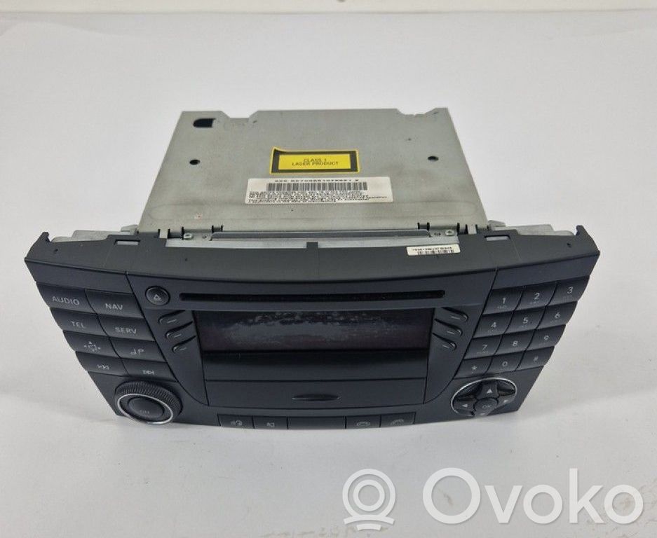 Mercedes-Benz E W211 Unità principale autoradio/CD/DVD/GPS