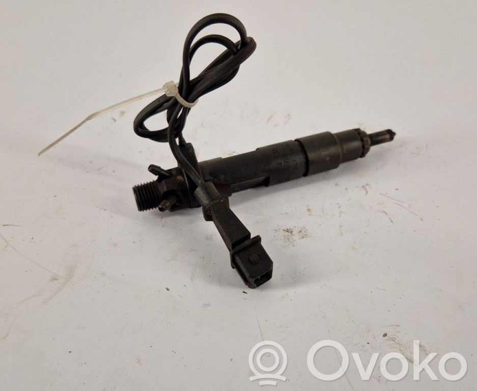 Volkswagen Transporter - Caravelle T4 Injector combustibil 