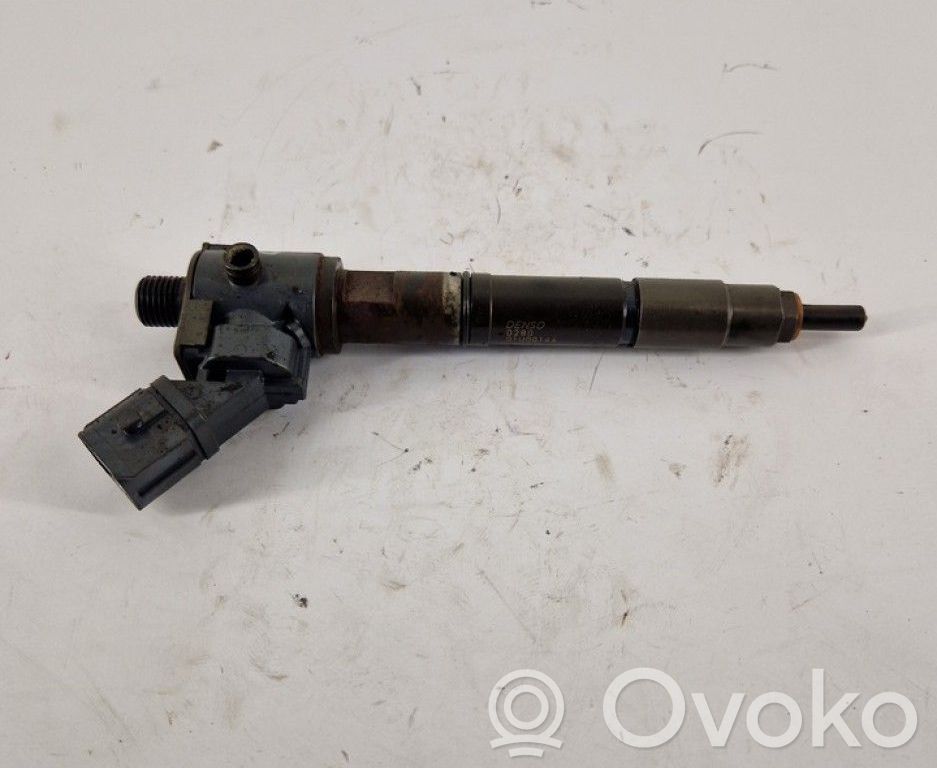 Volvo V40 Injector combustibil 
