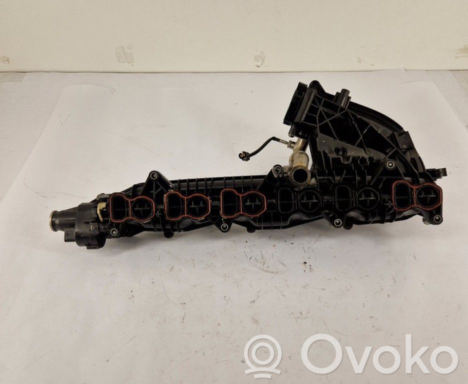 BMW 5 F10 F11 Kolektorius įsiurbimo 