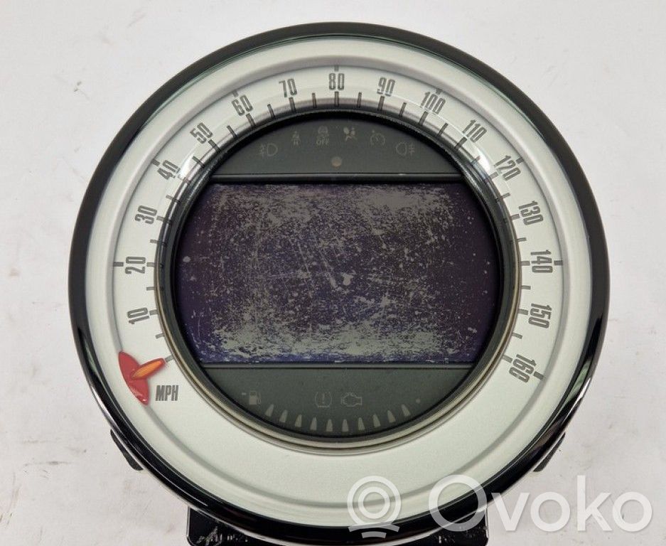 Mini Cooper Countryman R60 Speedometer (instrument cluster) 