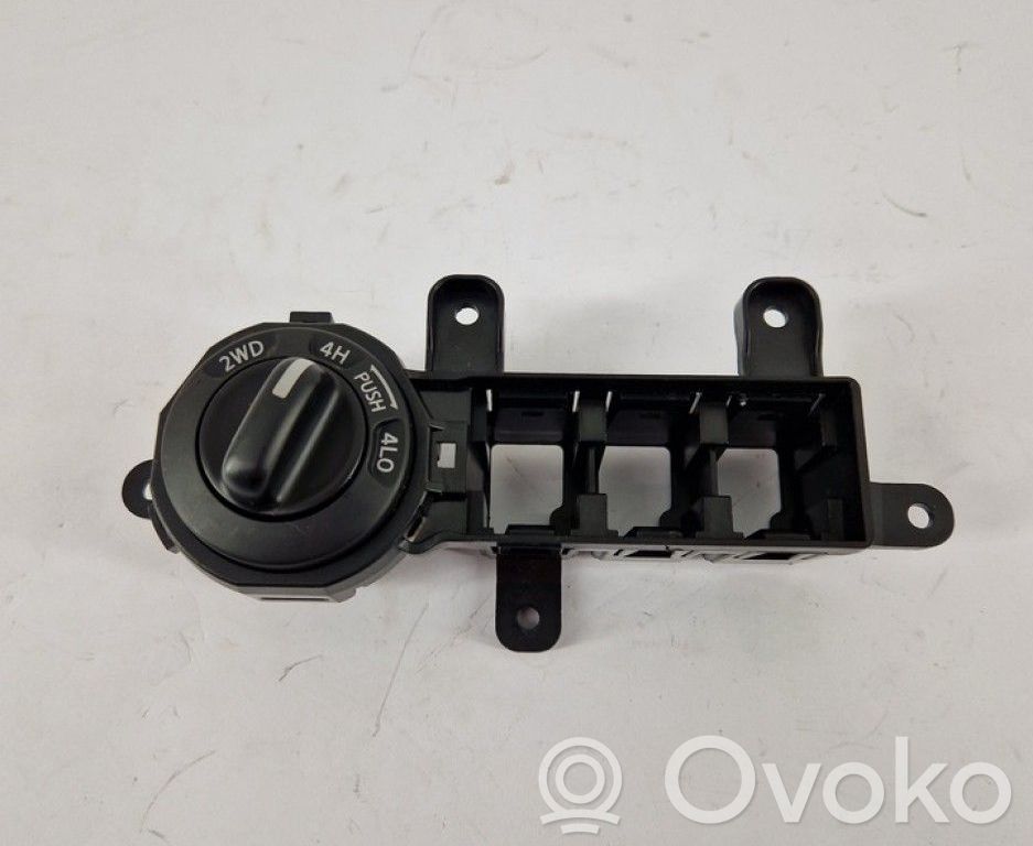 Nissan Navara D23 Interruptor de bloqueo del diferencial 