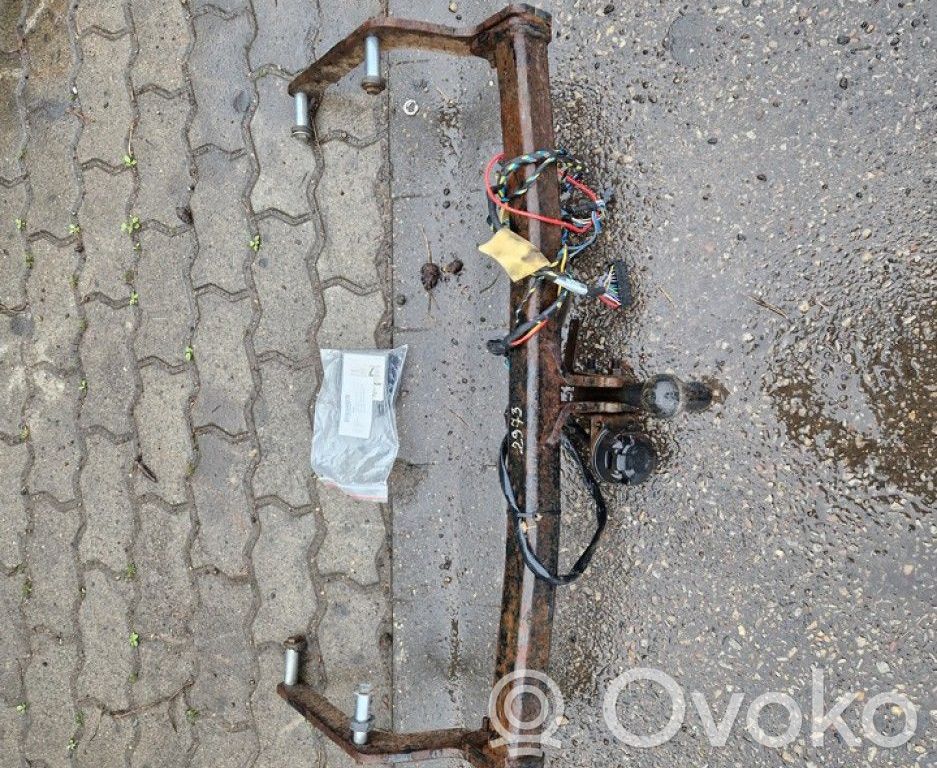 Dacia Sandero II Bară de tractare detașabilă 