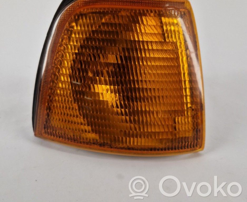 Audi 80 90 B3 Front indicator light 