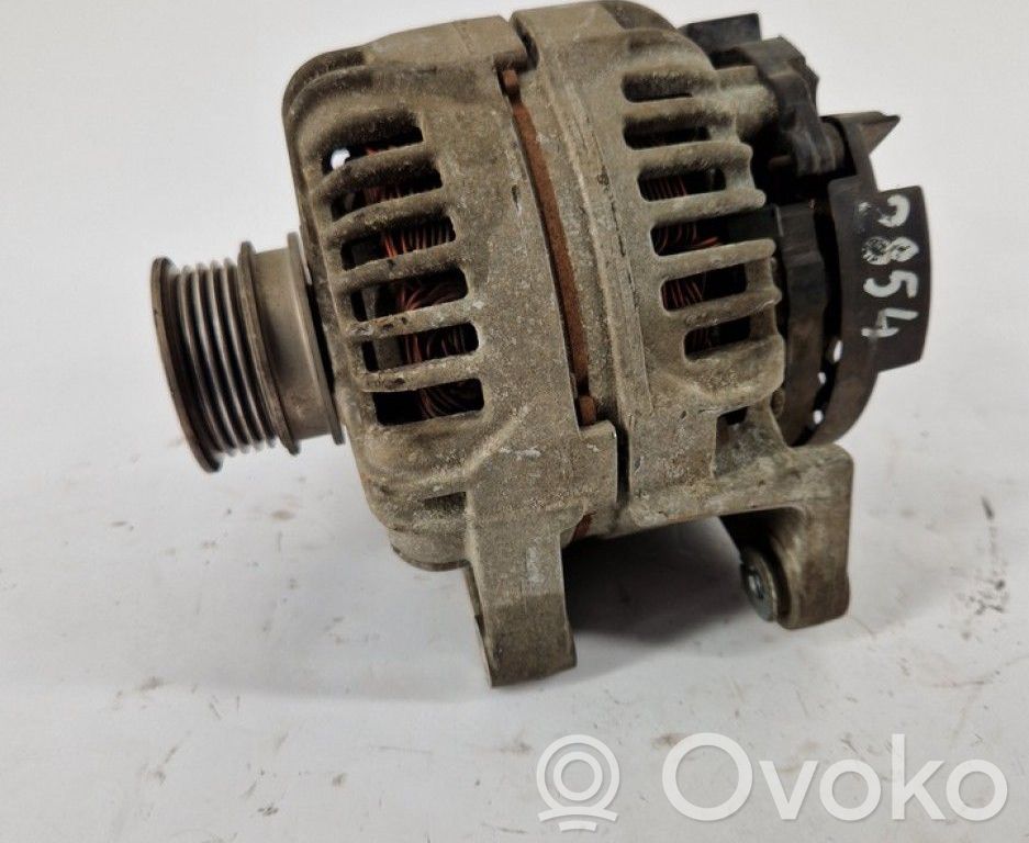 Opel Astra H Generatore/alternatore 