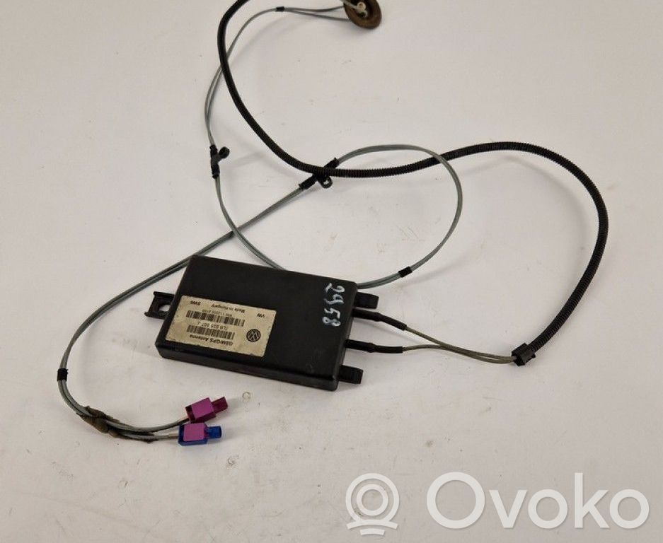 Volkswagen Touareg I Amplificatore antenna