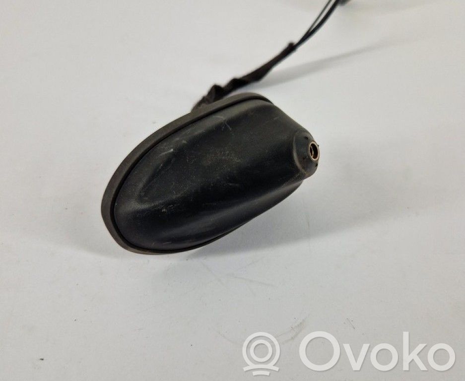Ford C-MAX II Radion antenni 