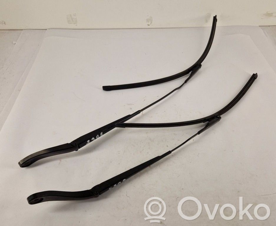 Ford C-MAX II Wischerarm vorne 