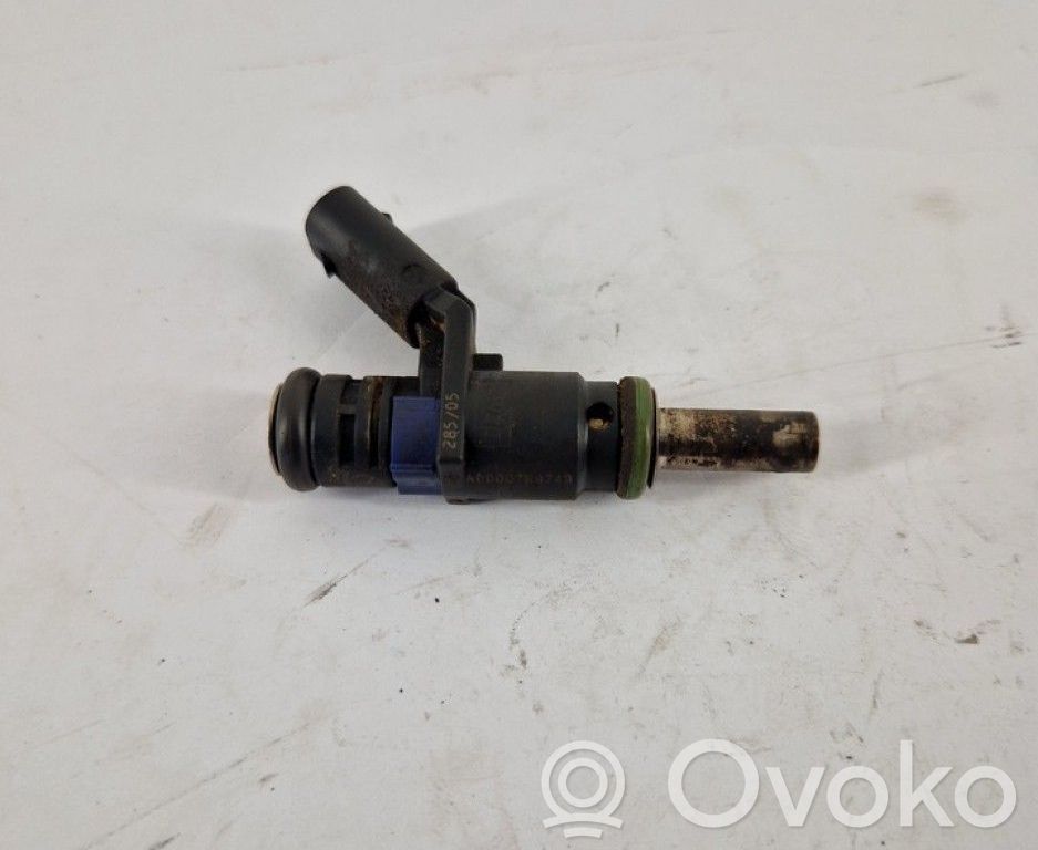 Mercedes-Benz A W169 Injector combustibil 
