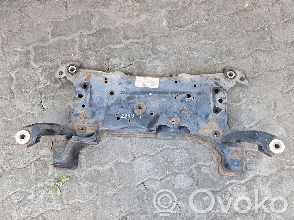 Volvo V40 Sottotelaio anteriore 