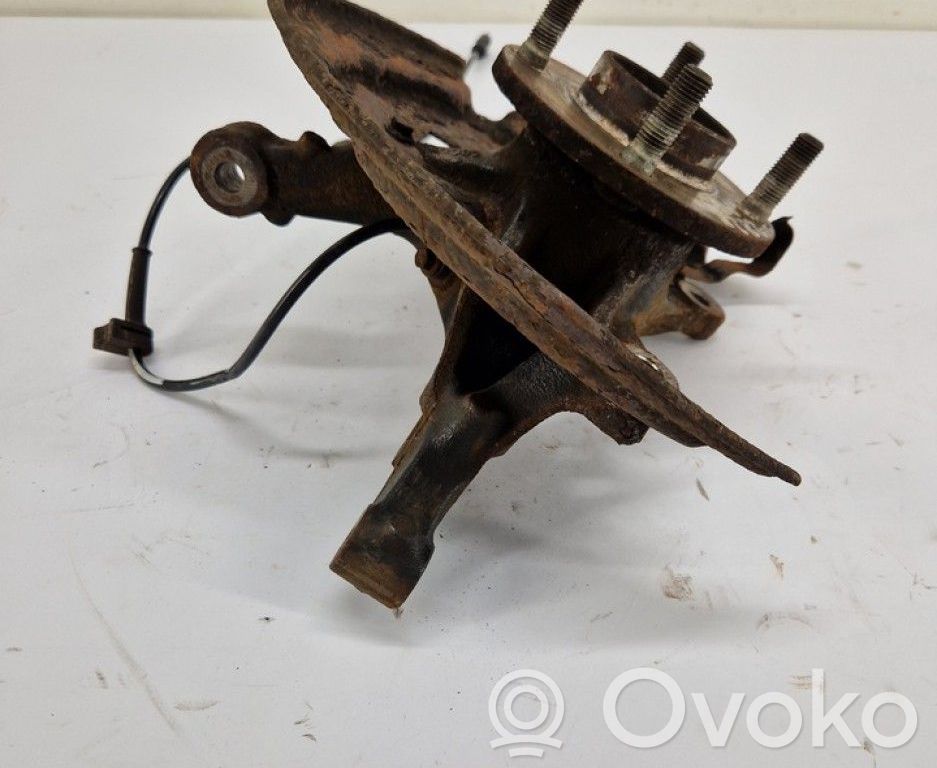 Ford Fiesta Mozzo ruota anteriore 