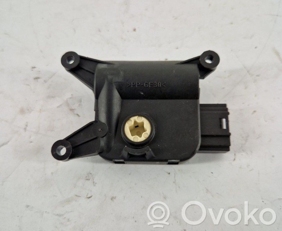 Volkswagen Golf Plus Motor/actuator clapetă aer 
