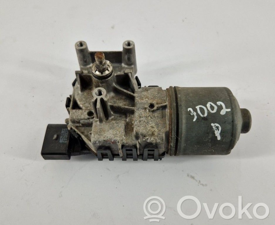 Skoda Fabia Mk1 (6Y) Wischermotor 