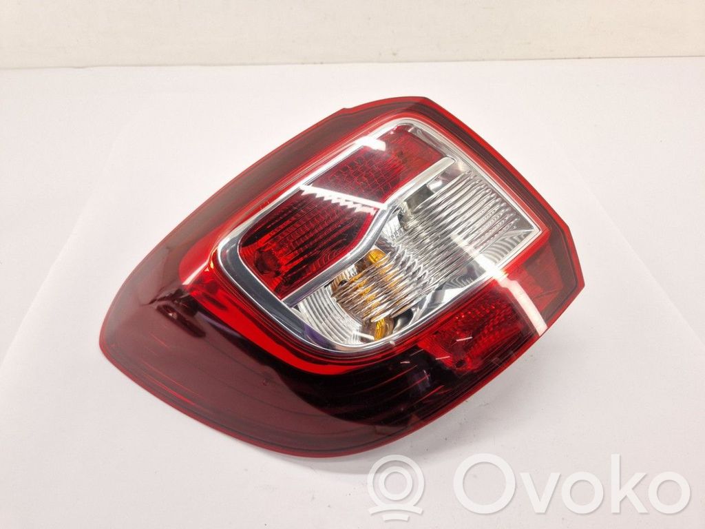 Dacia Sandero II Luci posteriori