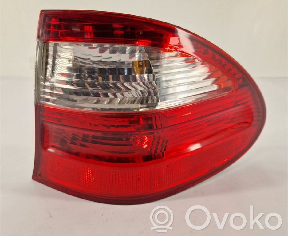 Mercedes-Benz E W211 Rückleuchte Heckleuchte 