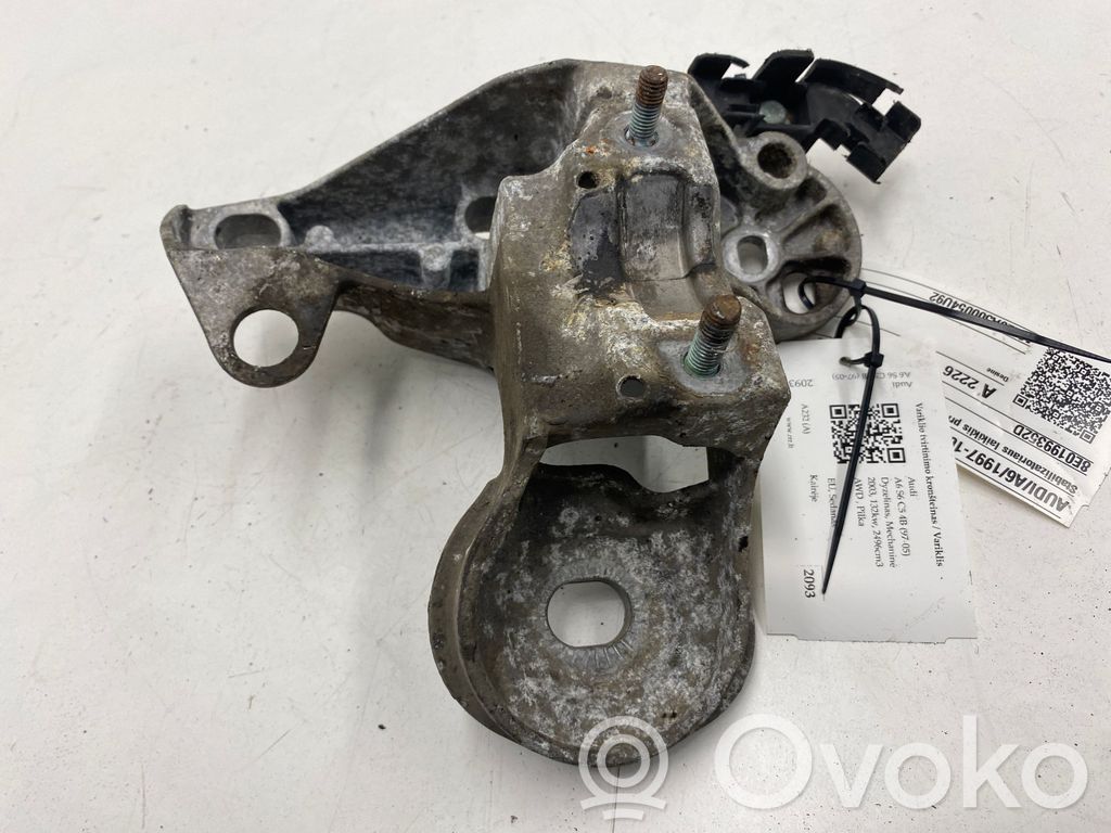 Audi A6 S6 C5 4B Engine mounting bracket 