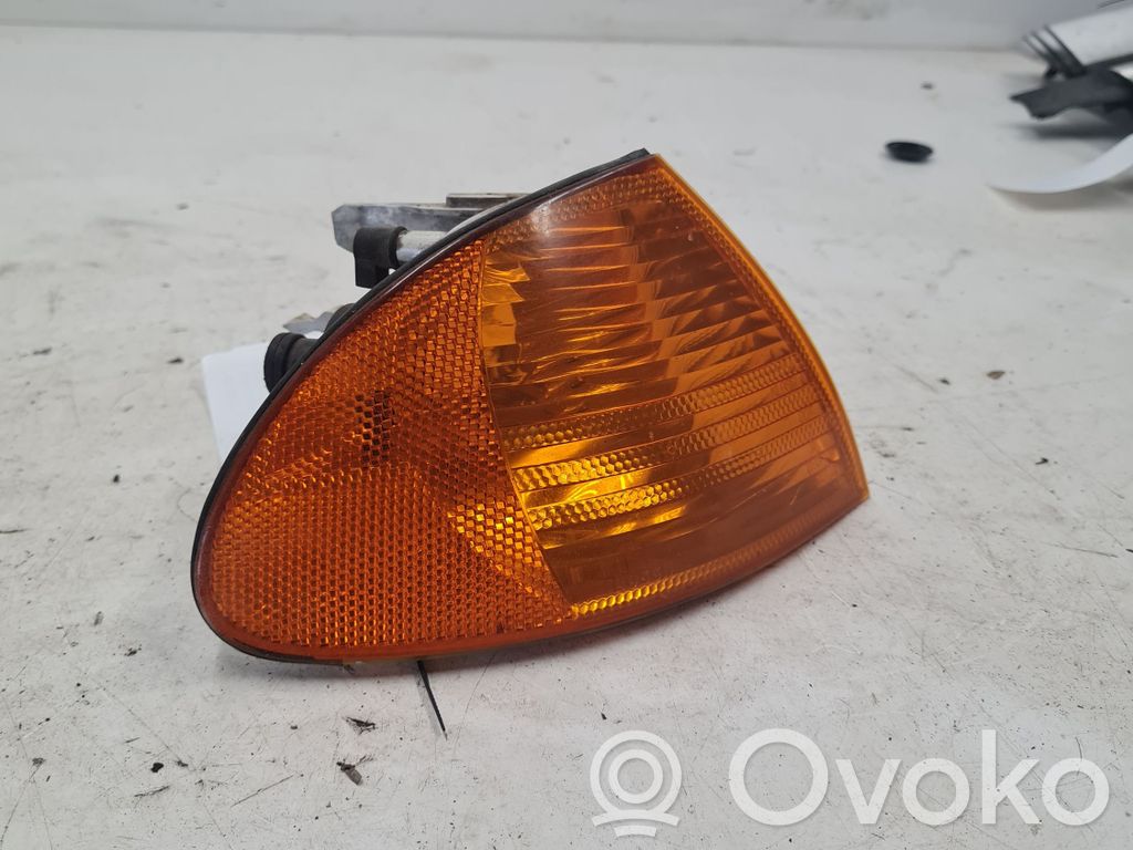 Front indicator light