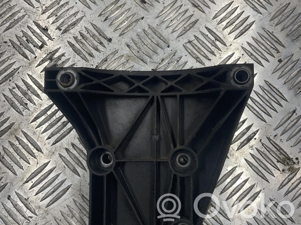 Bracket in trunk/boot   6455779220203,6455779220203