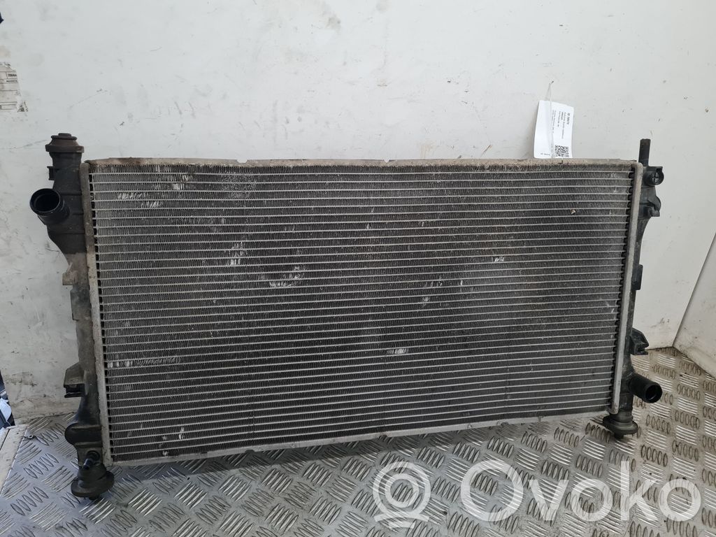 Coolant radiator   8920J04