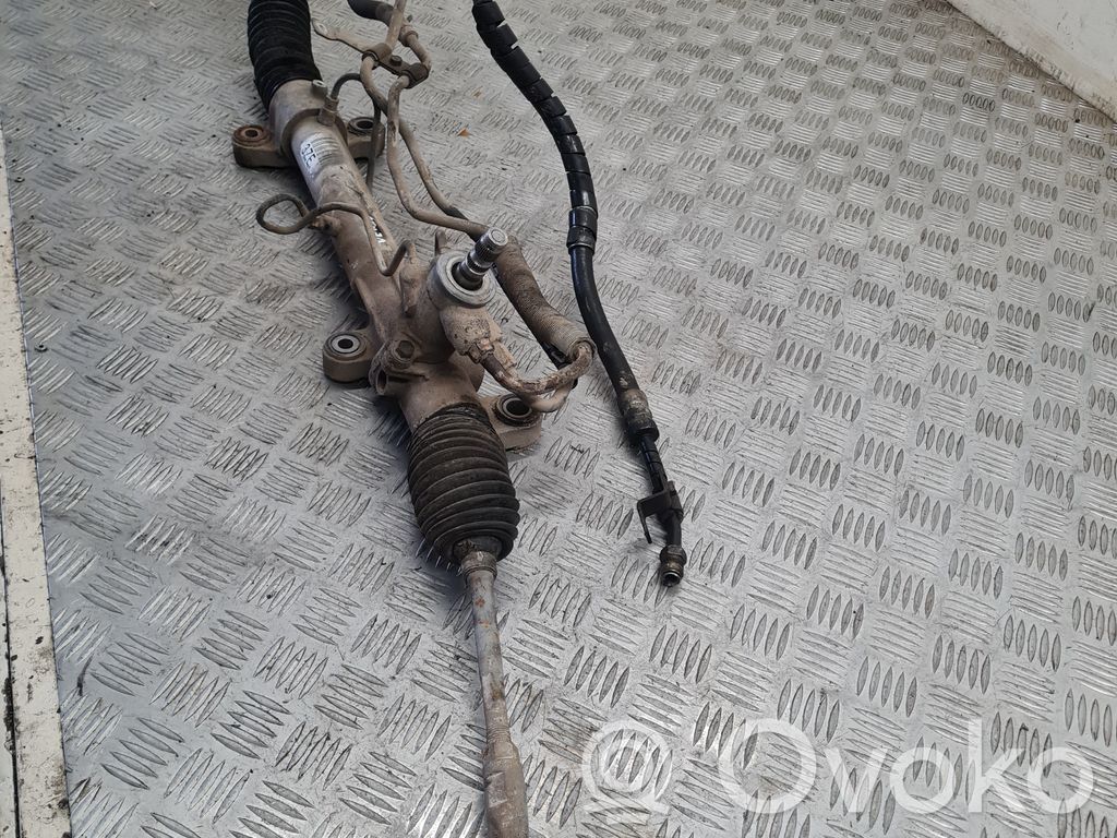 Toyota Corolla Verso E121 Steering rack 
