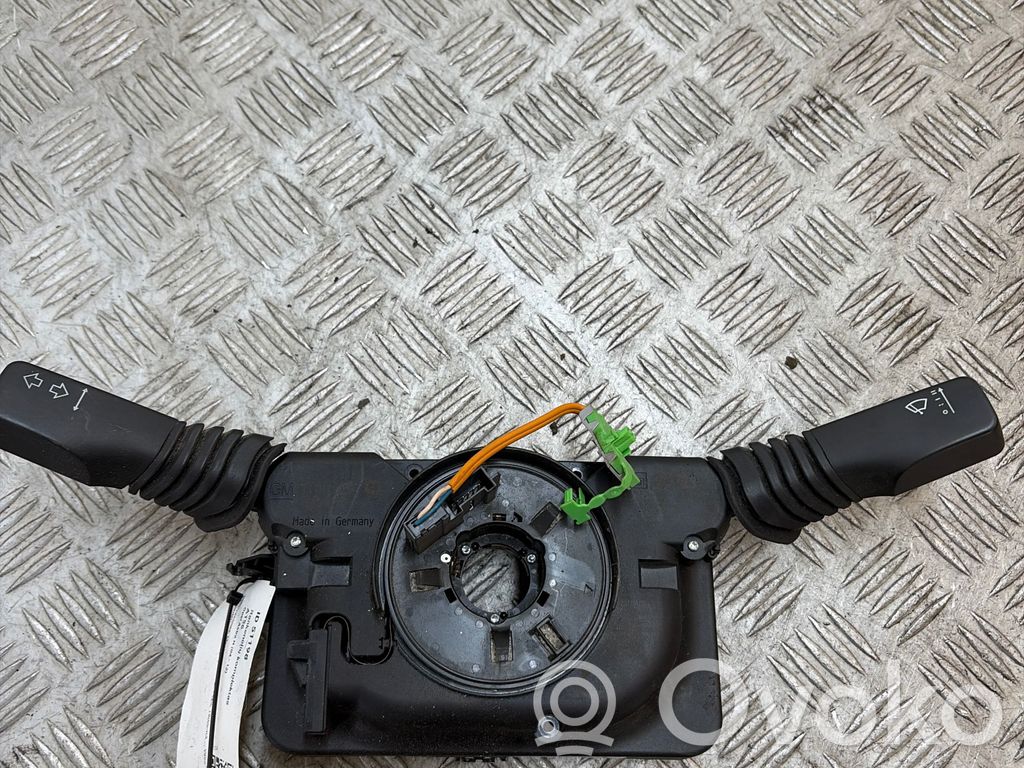 Opel Astra H Wiper turn signal indicator stalk/switch 