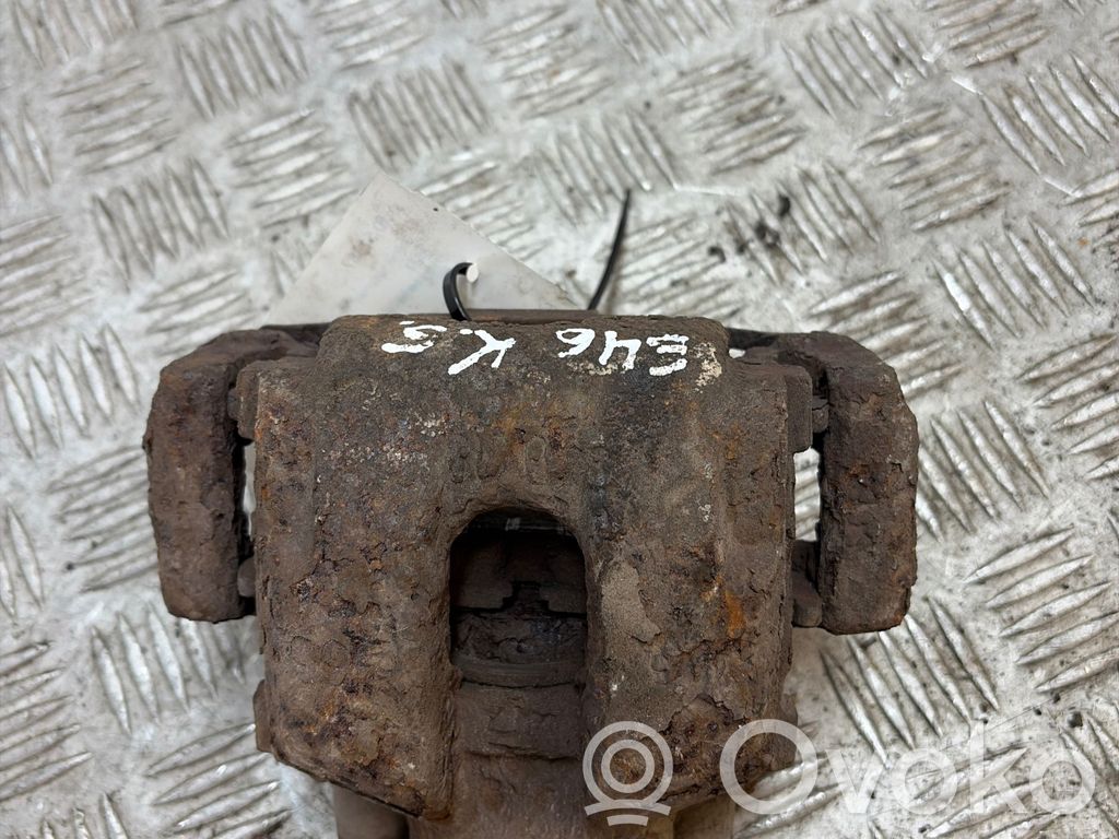 Rear brake caliper