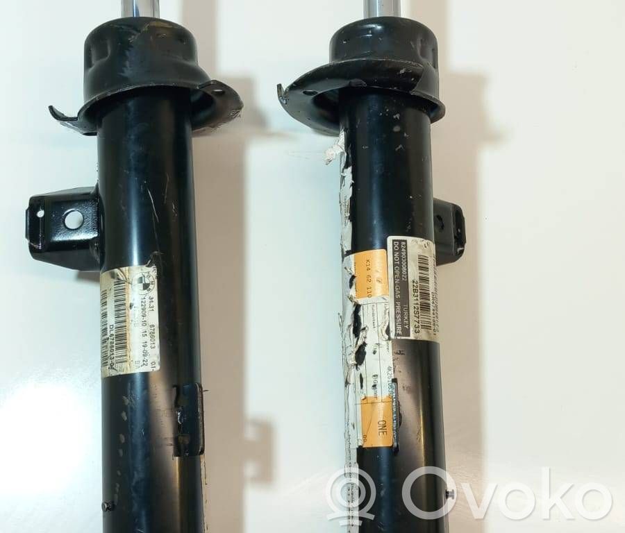 Front shock absorber/damper   6796156,E90V013BL,12290910