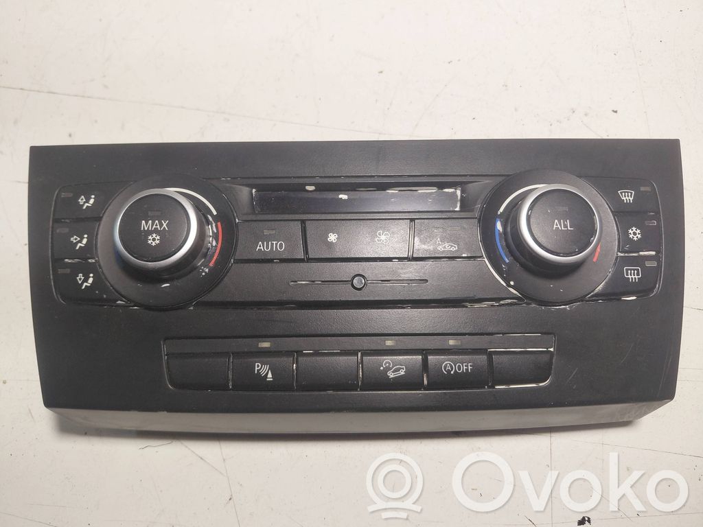 Boîtier de commande ASC / interrupteurs   658590,9250394