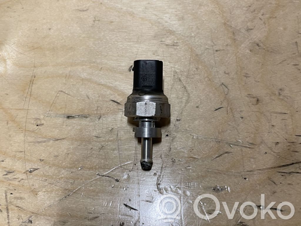 Nissan X-Trail T31 Exhaust gas pressure sensor 
