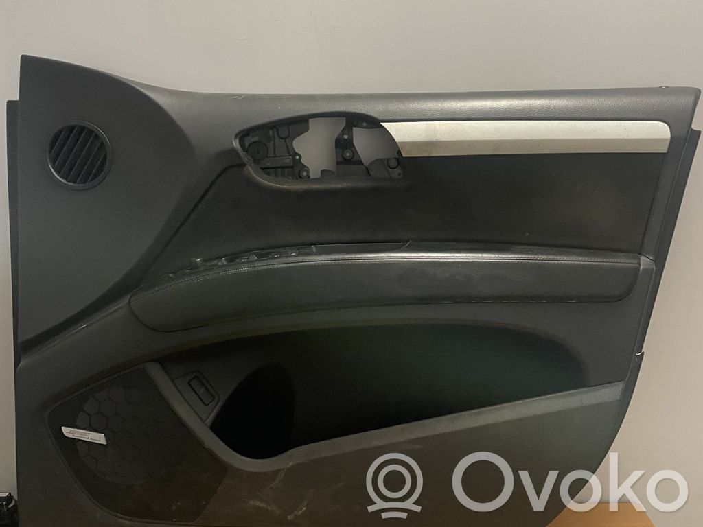 Audi Q7 4L Revestimiento de puerta delantera 