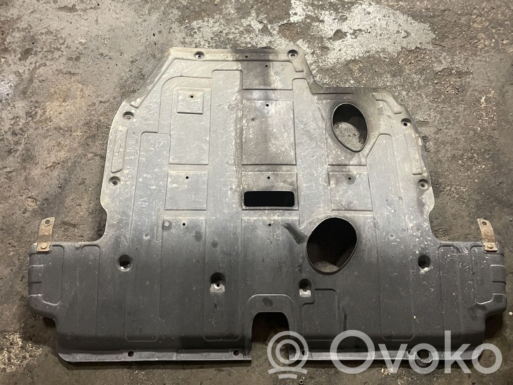 KIA Sorento Engine splash shield/under tray 
