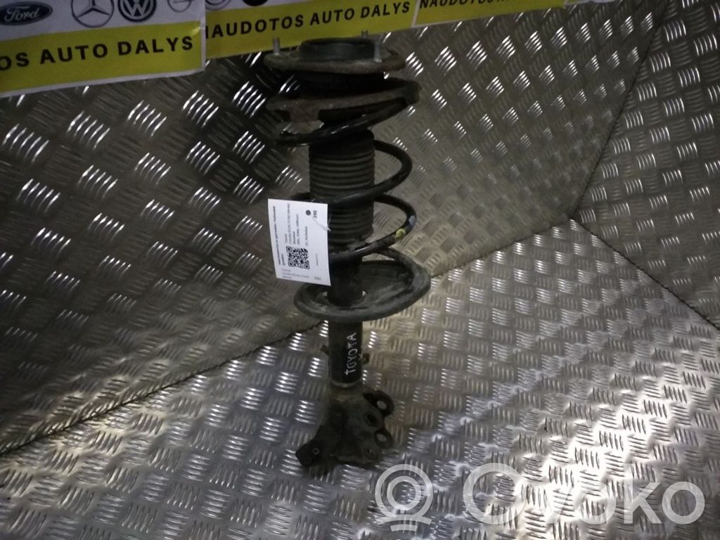 Front shock absorber with coil spring