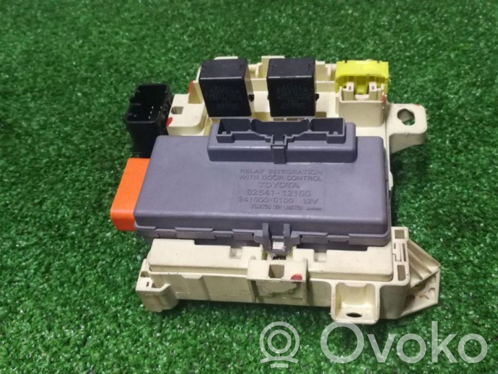 Toyota Corolla E120 E130 Fuse module 