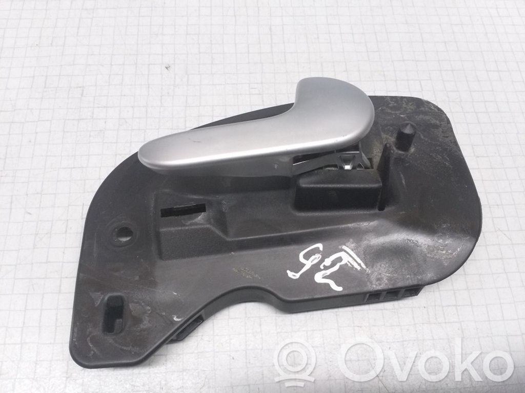Opel Corsa C Front door interior handle 