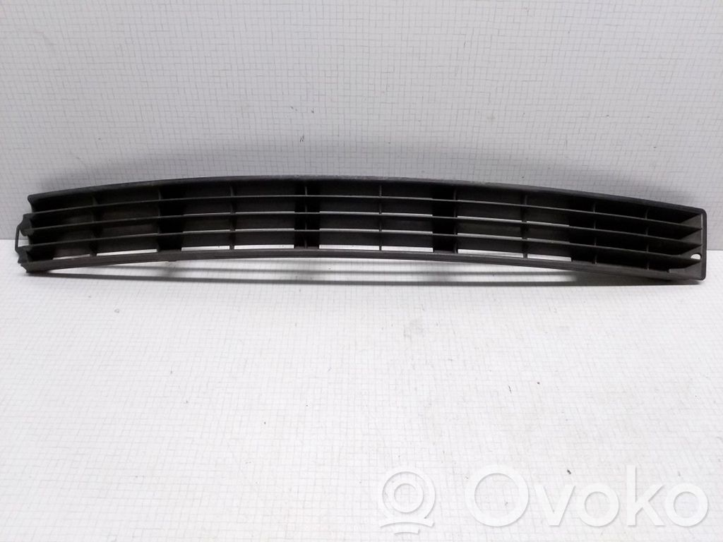 Audi 100 S4 C4 Unteres Gitter dreiteilig vorne 