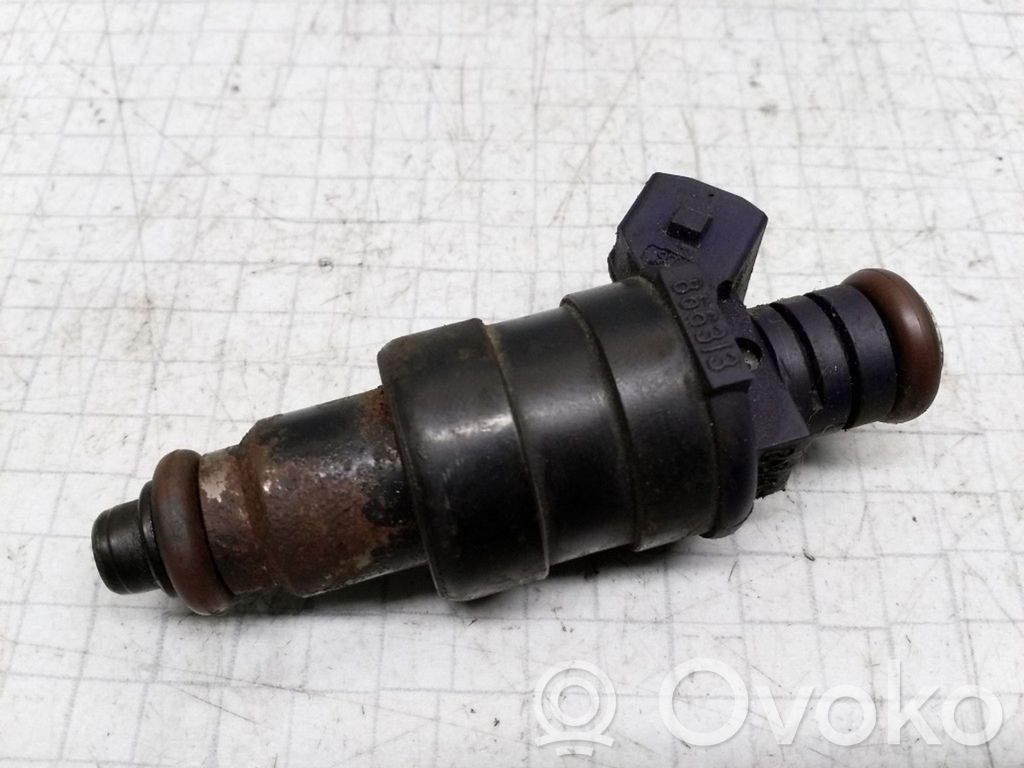 Renault Megane I Inyector de combustible 
